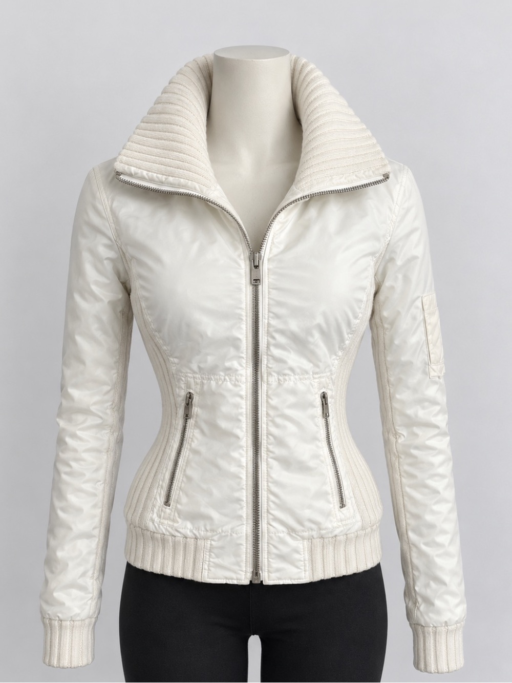 XXI Boutique Women's White Quilted Zip-Up Jacket
